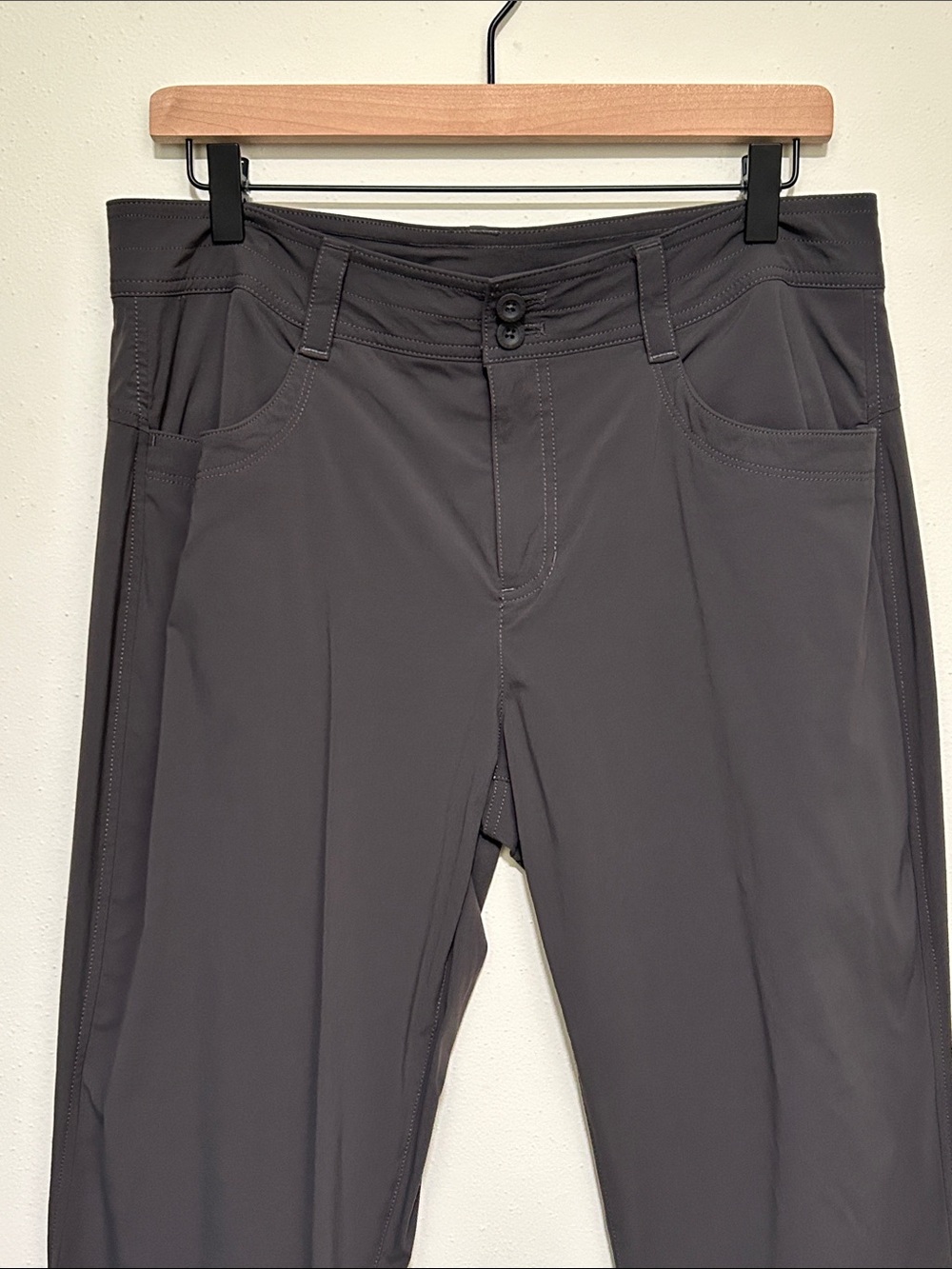 Eddie Bauer Horizon convertible lightweight  Straight Leg Pants Charcoal Gray 12